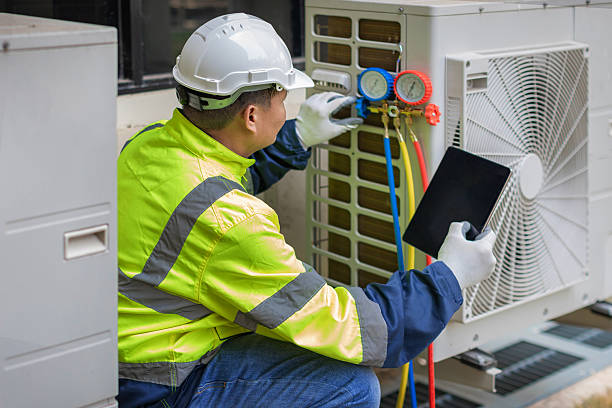 Professional Ductwork Repair technician working in Amlin, OH